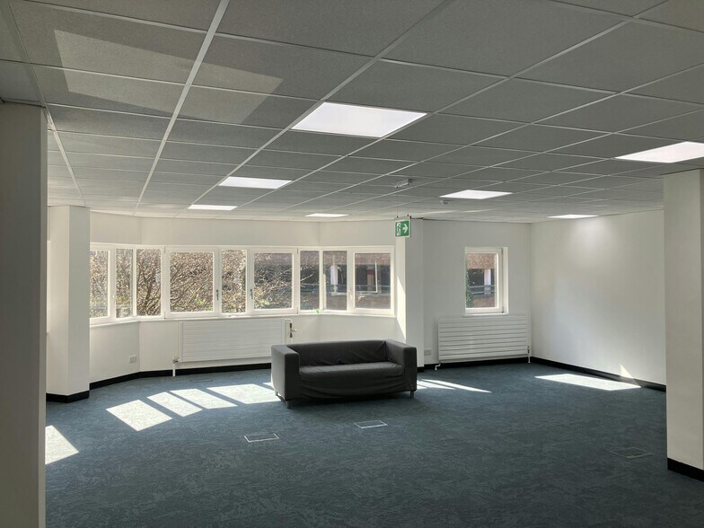 Fitzalan Rd, Cardiff en venta - Foto del edificio - Imagen 3 de 7