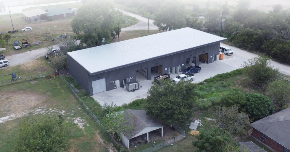 418 High Rd, Kyle, TX en alquiler - Foto del edificio - Imagen 1 de 4