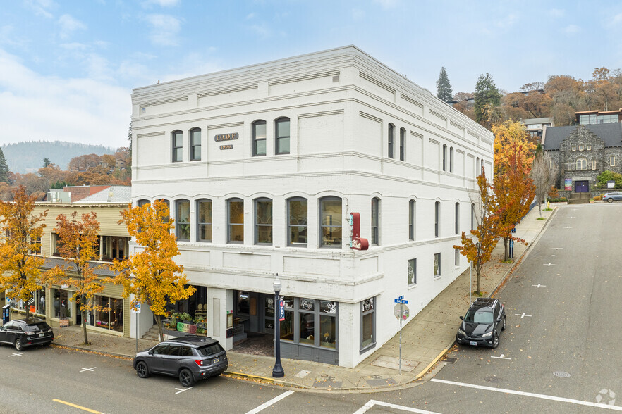 315 Oak St, Hood River, OR en alquiler - Foto del edificio - Imagen 1 de 12