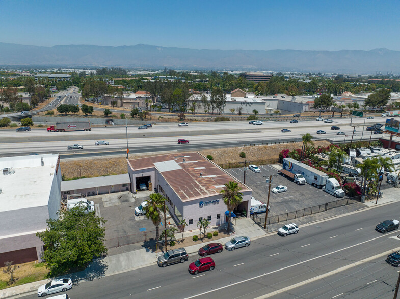 484 E Redlands Blvd, San Bernardino, CA en venta - Foto del edificio - Imagen 1 de 30