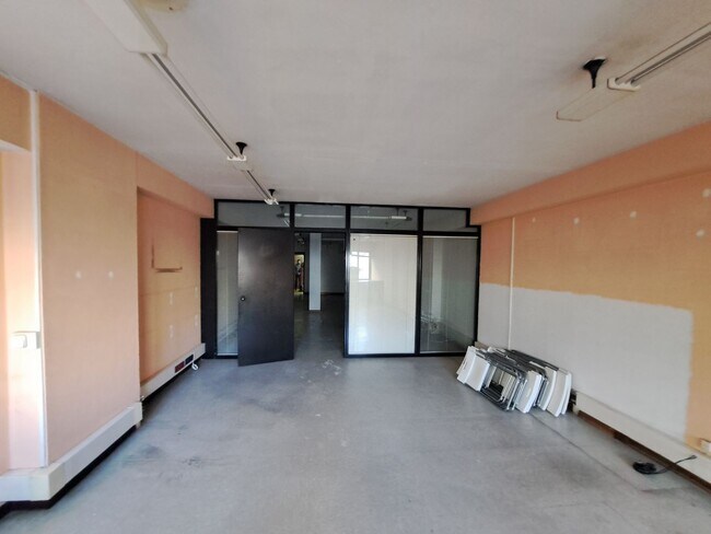 Más detalles de Oficina en alquiler