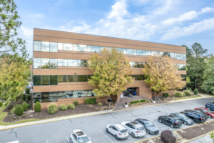 220 Stoneridge Dr, Columbia, SC en alquiler - Foto del edificio - Imagen 1 de 20