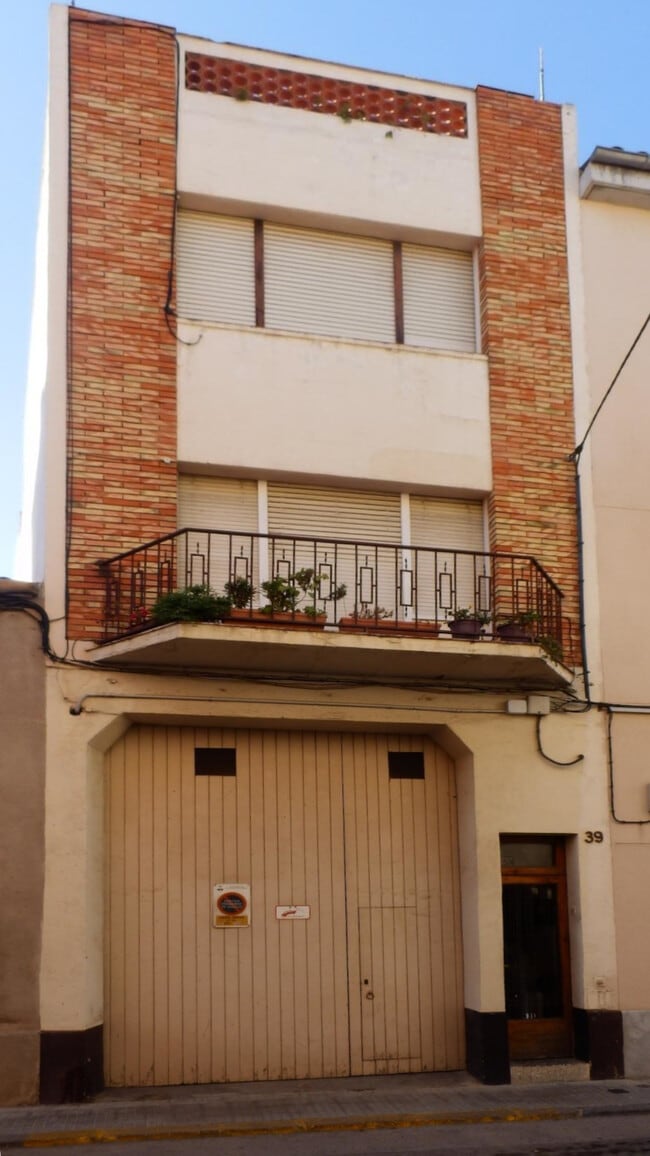 Más detalles de Edificio residencial​ en venta