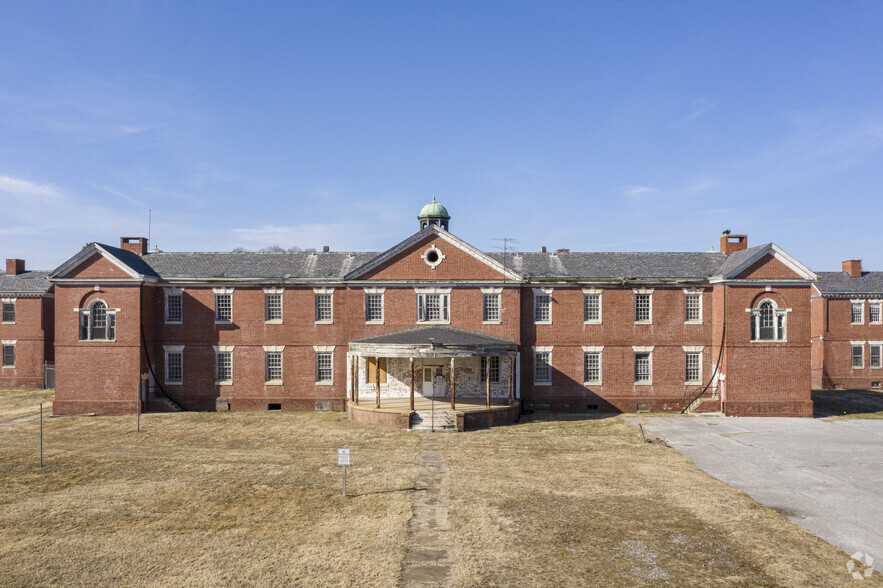 Warfield Ave, Sykesville, MD en venta - Foto del edificio - Imagen 3 de 8