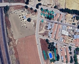 Más detalles de Calle Infanta Carlota, Parcela 26, Jaén - Terreno en venta