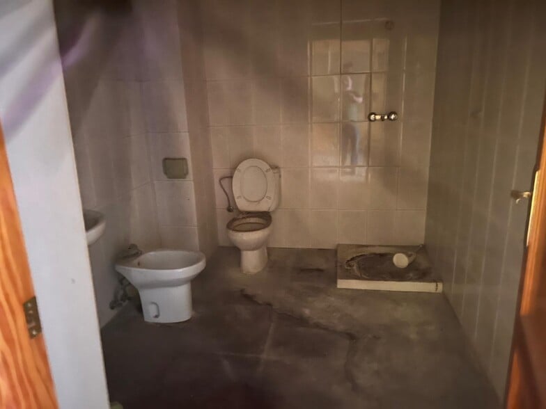 Local en Llíria en alquiler - Foto del edificio - Imagen 2 de 4