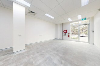 13B Narabang Way, Belrose en alquiler Foto del interior- Imagen 2 de 3