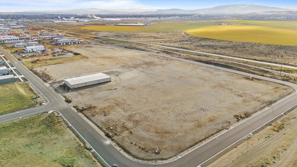 2621 Robertson Drive Dr, Richland, WA en venta - Foto del edificio - Imagen 3 de 12