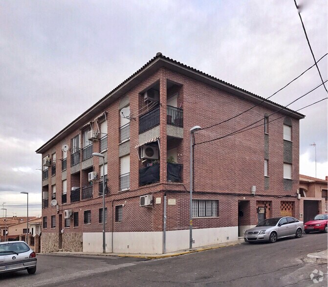 Edificio residencial en Yuncos, Toledo en venta - Foto del edificio - Imagen 1 de 1