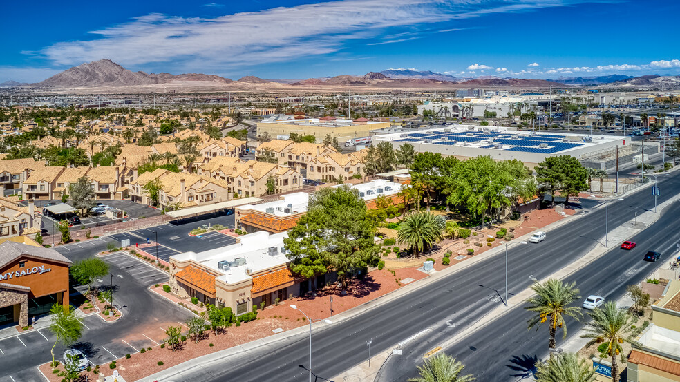 1500 W Sunset Rd, Henderson, NV en alquiler - Foto del edificio - Imagen 2 de 8