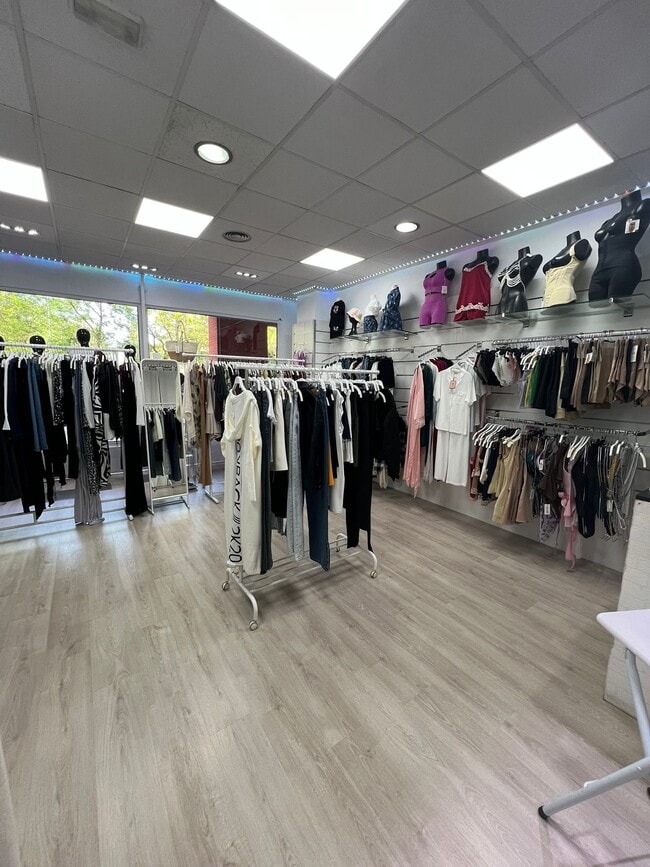 Más detalles de Calle Londres, Torrejón de Ardoz - Local en alquiler