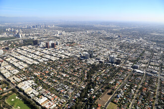 12100 Wilshire Blvd, Los Angeles, CA - VISTA AÉREA  vista de mapa