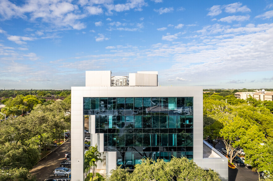 4601 Sheridan St, Hollywood, FL en alquiler - Foto del edificio - Imagen 3 de 17