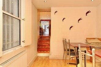 3 Northwold Rd, London en alquiler Foto del interior- Imagen 2 de 10