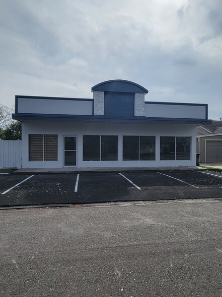 401 James Ave. Ave, Baytown, TX en venta - Foto del edificio - Imagen 1 de 9