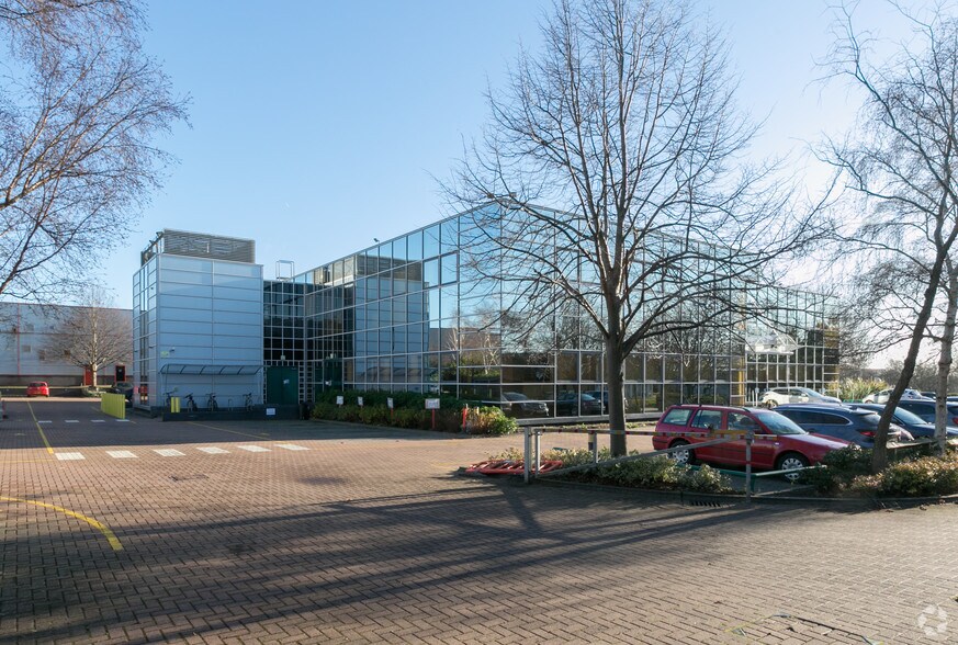 Park Ave, Almondsbury en alquiler - Foto del edificio - Imagen 2 de 7