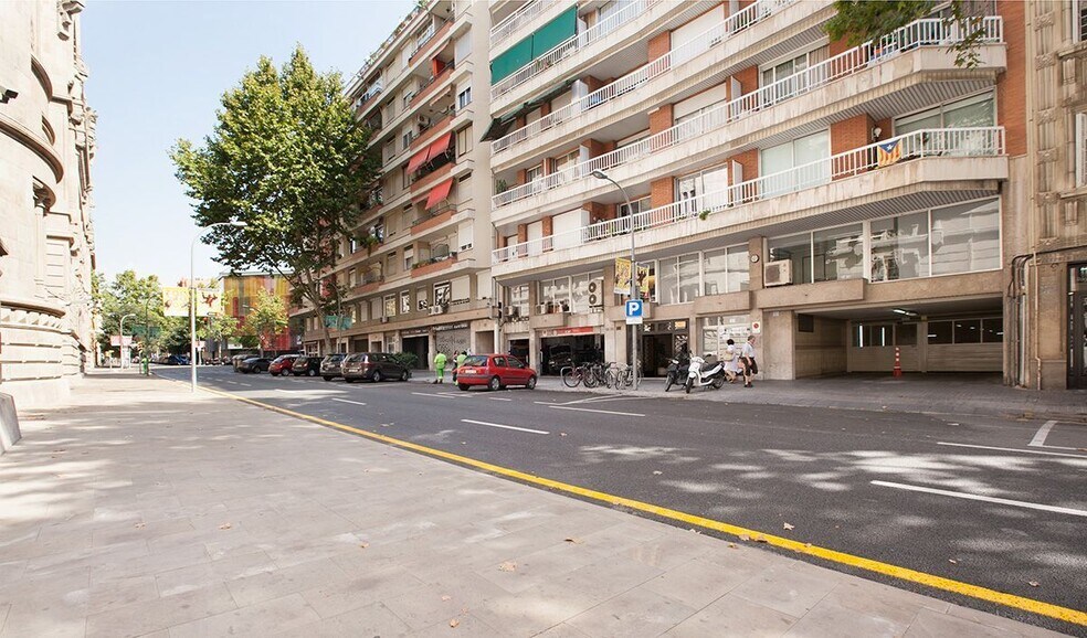 Carrer dels Almogàvers, 8, Barcelona, Barcelona en alquiler - Foto del edificio - Imagen 3 de 4