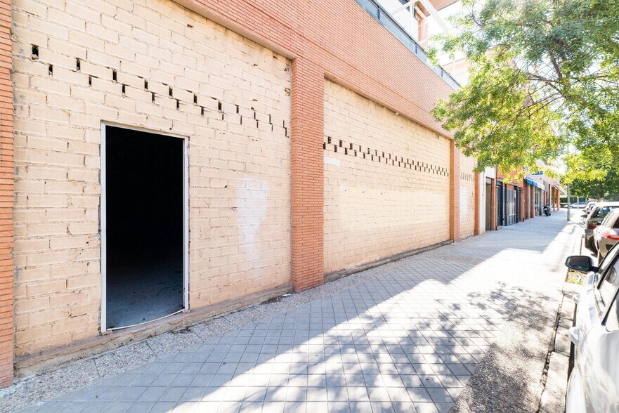 Calle Torre de las Cabezas, 12, Granada, Granada en venta - Foto del edificio - Imagen 1 de 17