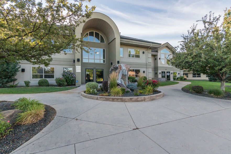 7661-7669 W Riverside Dr, Boise, ID en alquiler - Foto del edificio - Imagen 1 de 13