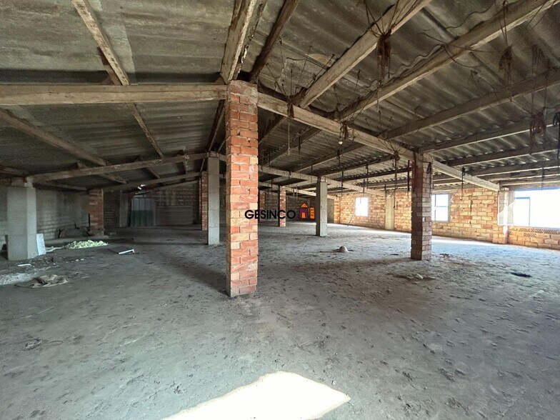 Nave en Rotglà i Corberà en venta - Foto del edificio - Imagen 2 de 3