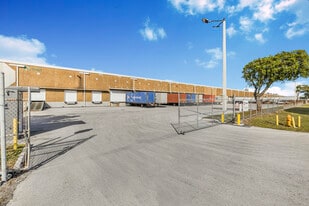 Prologis Gratigny Industrial Park Building 12 - Inmueble