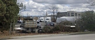 Más detalles de 6728 152 St, Surrey, BC - Terreno en alquiler