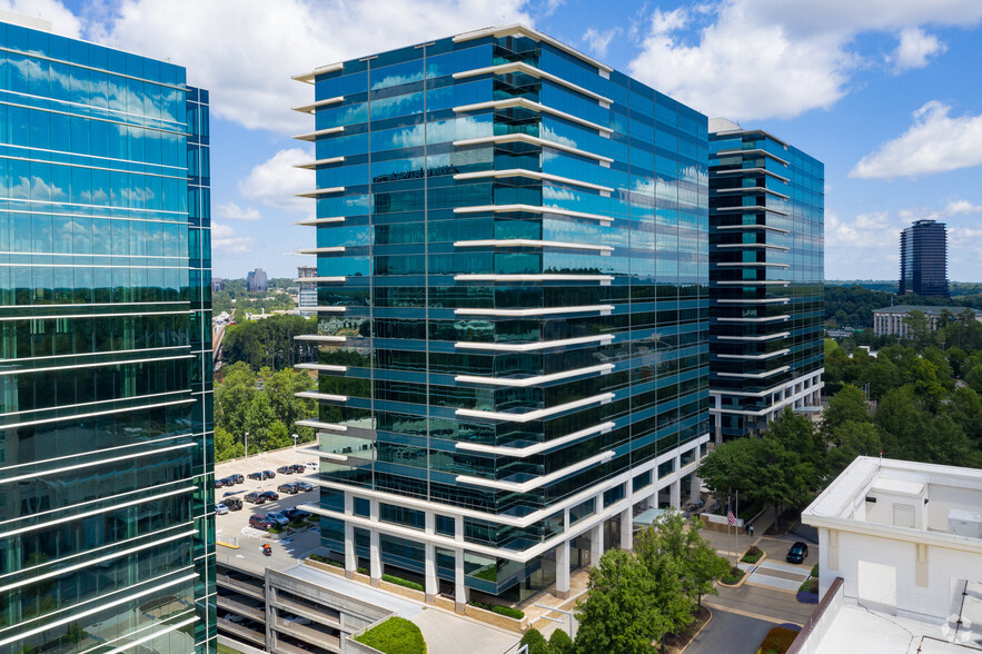 3003 Summit Blvd, Atlanta, GA en alquiler - Foto del edificio - Imagen 3 de 3