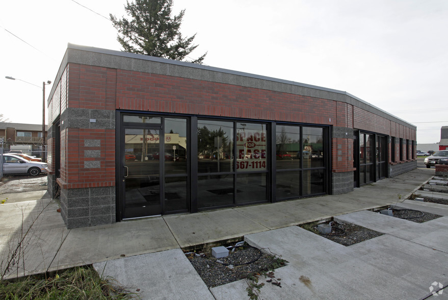 750 NE Burnside Rd, Gresham, OR en venta - Foto del edificio - Imagen 1 de 1