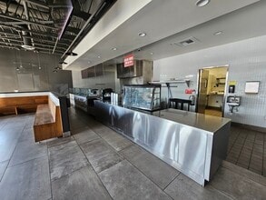 2000-2276 S Atlantic Blvd, Monterey Park, CA en alquiler Foto del interior- Imagen 2 de 7