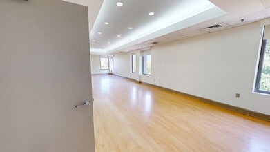 7777 Leesburg Pike, Falls Church, VA en alquiler Foto del interior- Imagen 2 de 4