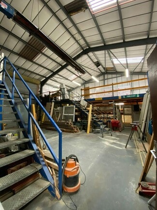 Más detalles de 316 Drumoyne Rd, Glasgow - Nave en alquiler