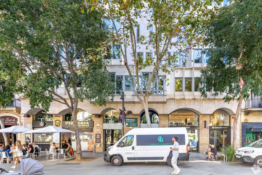 Carrer del Consell de Cent, 334, Barcelona, Barcelona en alquiler - Foto del edificio - Imagen 3 de 3