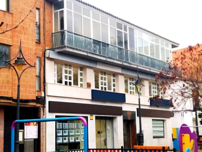 Más detalles de Oficina en alquiler