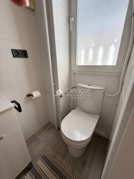 Local en Aspe, Alicante en venta - Foto del interior - Imagen 3 de 12