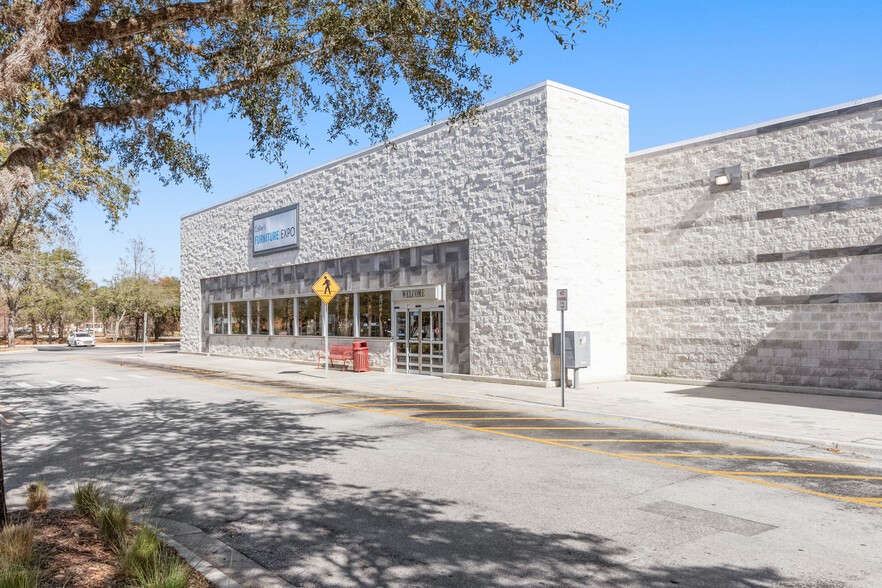 101 Towne Center Blvd, Sanford, FL en alquiler - Foto del edificio - Imagen 2 de 4