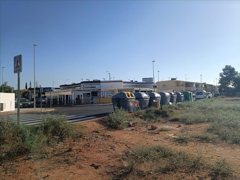 Terreno en Alcalá de Guadaíra en venta - Foto del edificio - Imagen 2 de 19