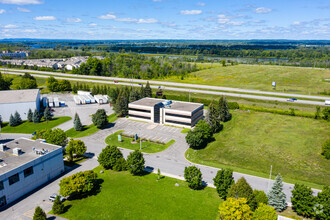 815 Taylor Creek Dr, Ottawa, ON - VISTA AÉREA  vista de mapa