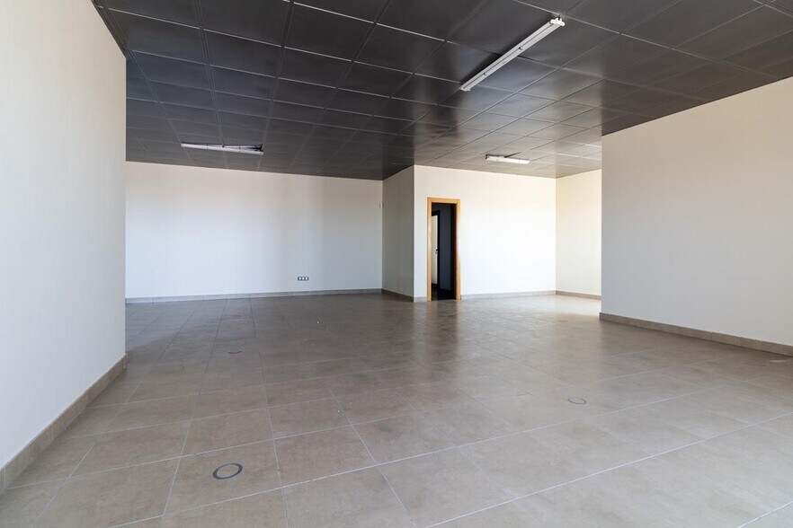Oficina en El Ejido, Almería en venta - Foto del interior - Imagen 3 de 19