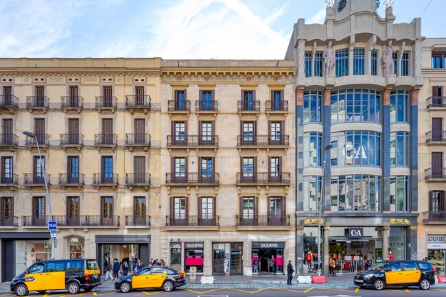 Más detalles de Carrer de Pelai, 56, Barcelona - Oficina en alquiler