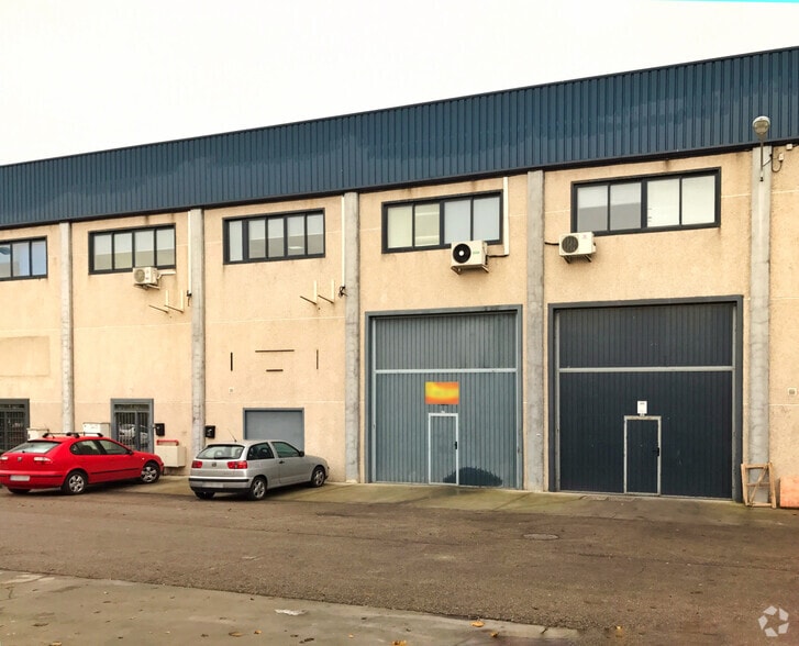 Calle el Horcajo, 20, Pinto, Madrid en alquiler - Foto del edificio - Imagen 3 de 3