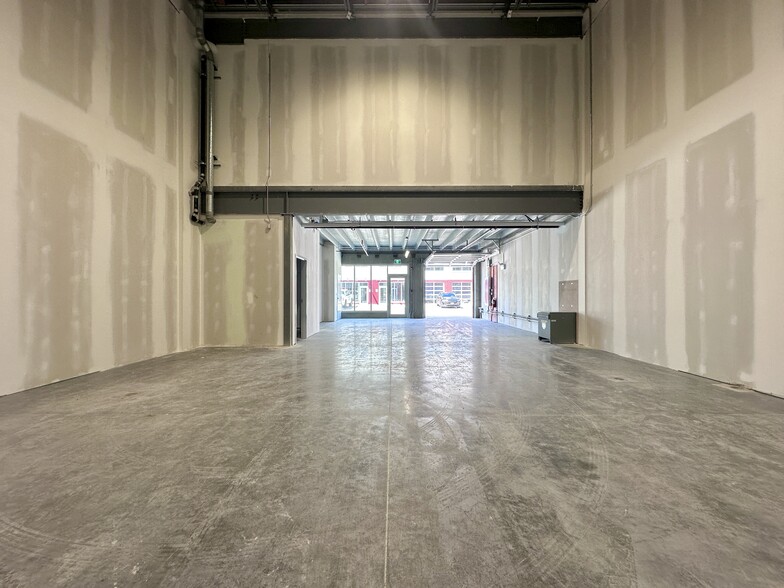 12122 Horseshoe Way, Richmond, BC en alquiler - Foto del interior - Imagen 2 de 14