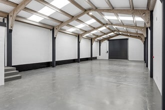 Unit 1B Eddgefield Rd, Loanhead en alquiler Foto del interior- Imagen 2 de 4