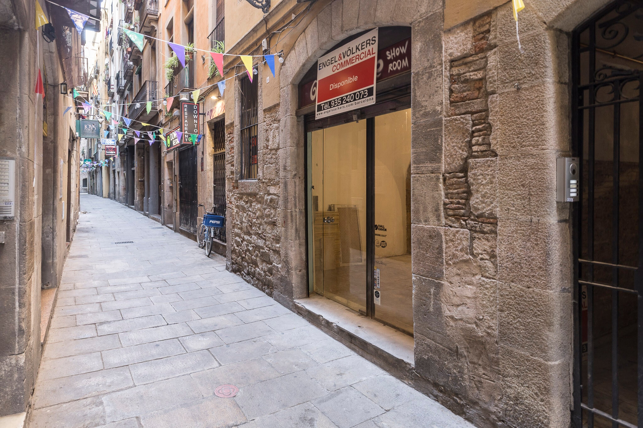 Edificio residencial en Barcelona, Barcelona en venta Foto del edificio- Imagen 1 de 9