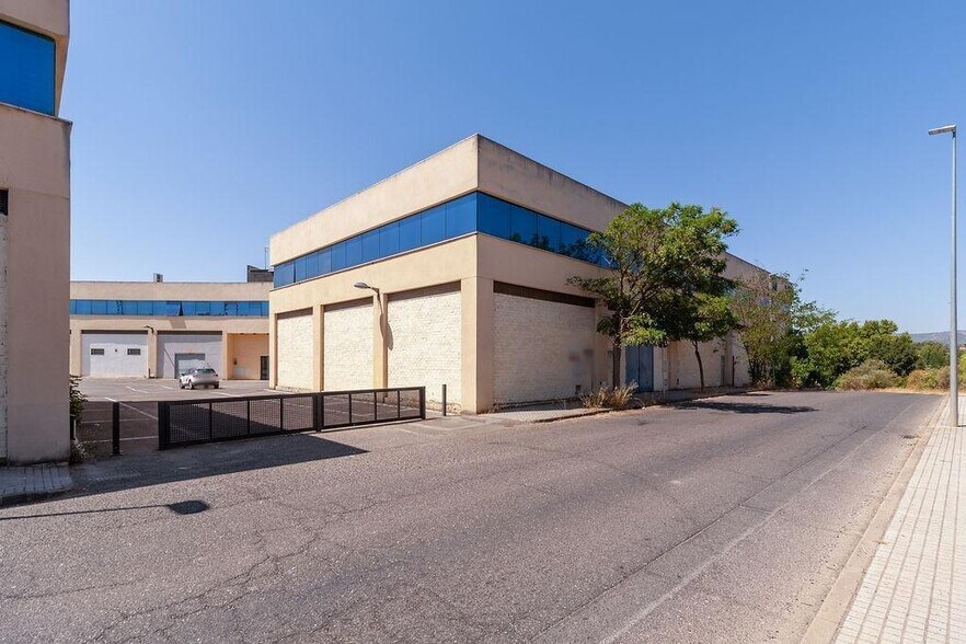 Oficina en Córdoba, Córdoba en venta - Foto del edificio - Imagen 2 de 11