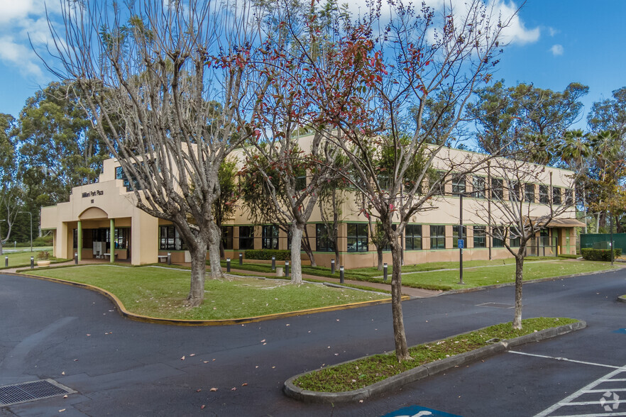 100 Kahelu Ave, Mililani, HI en alquiler - Foto del edificio - Imagen 3 de 6