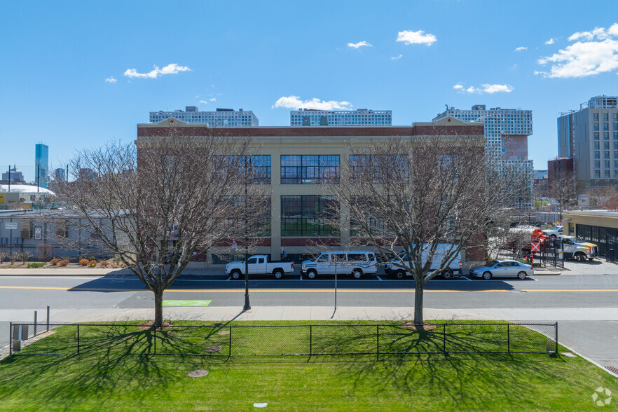 270 Albany St, Cambridge, MA en alquiler - Foto del edificio - Imagen 3 de 5