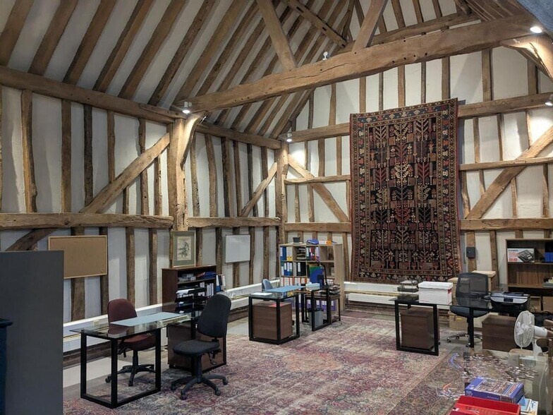 Birtley Rd, Guildford en venta - Foto del edificio - Imagen 2 de 8