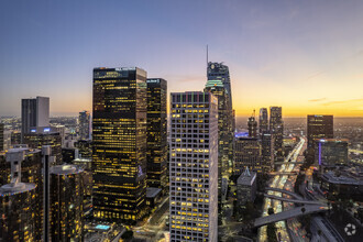 515 S Flower St, Los Angeles, CA - vista aérea  vista de mapa