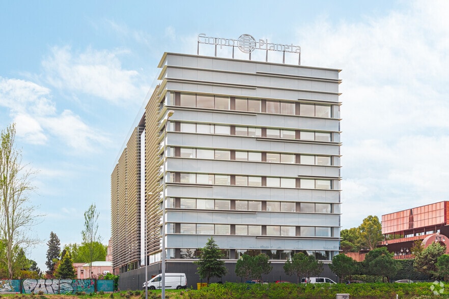 Calle de Juan Ignacio Luca de Tena, 17, Madrid, Madrid en alquiler - Foto del edificio - Imagen 2 de 11