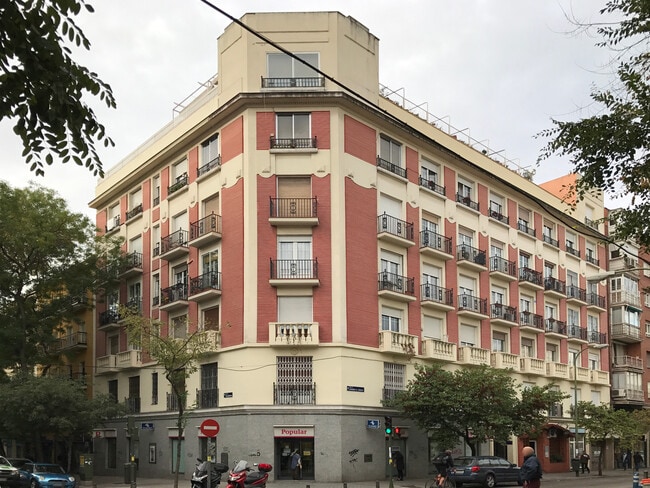 Más detalles de Edificio residencial​ en venta